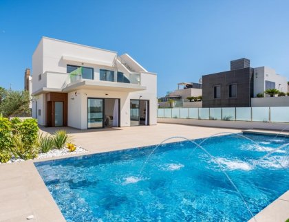 Villa · Obra nueva - Dehesa de Campoamor · Alicante · España
