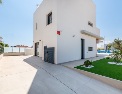 Villa · Obra nueva - Dehesa de Campoamor · Alicante · España