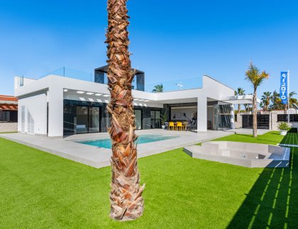 Casa · Obra nueva - La Finca Golf · Alicante · España