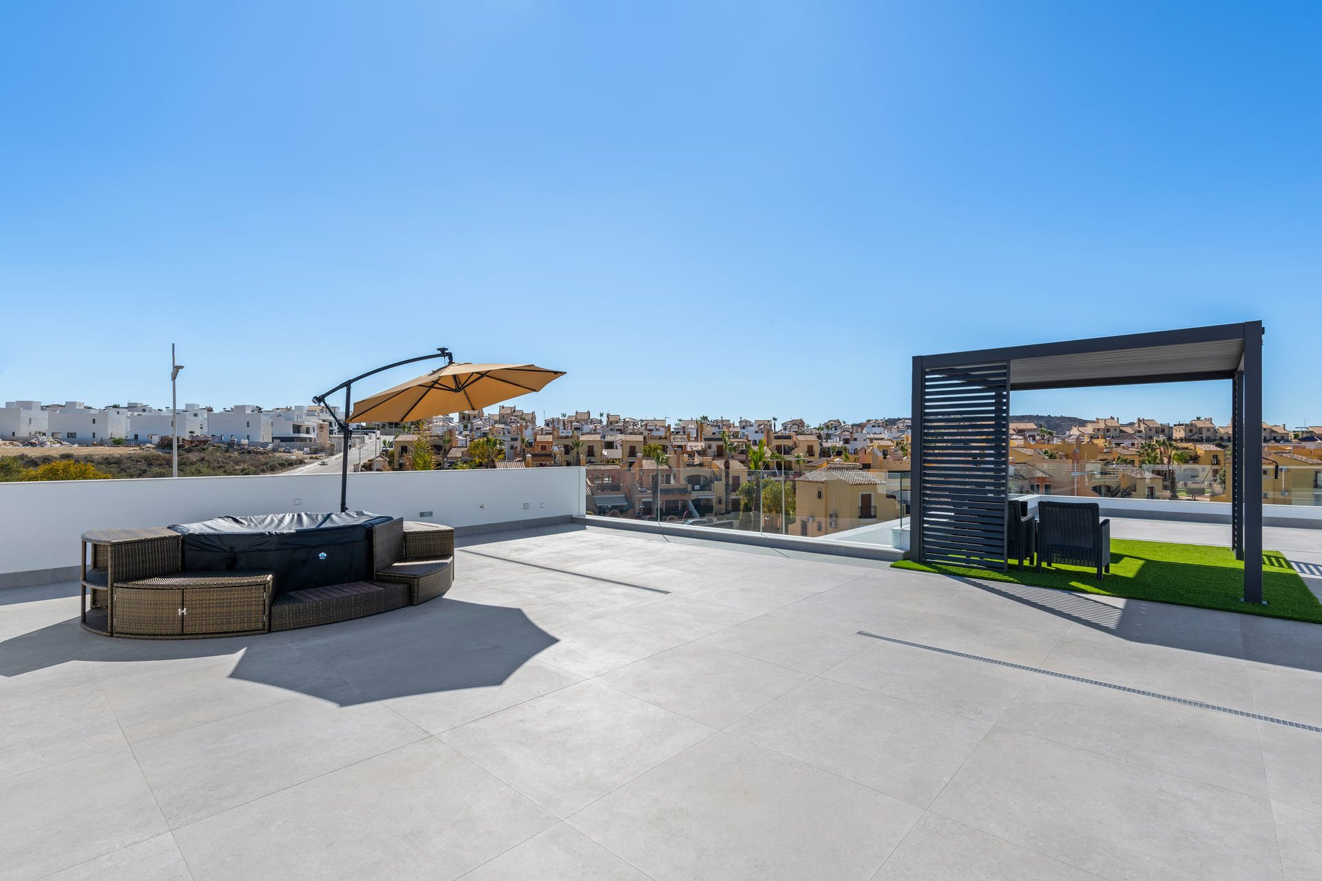 Obra nueva - Casa - La Finca Golf