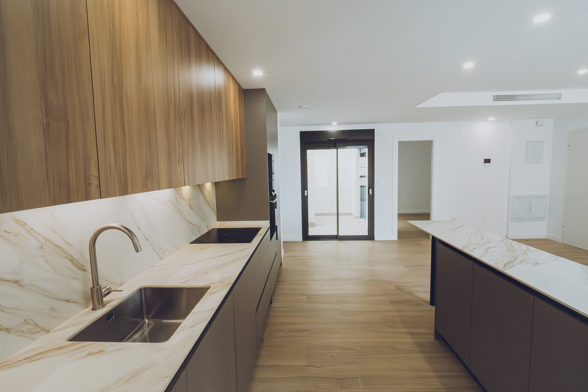 Obra nueva - Apartamento - Redován