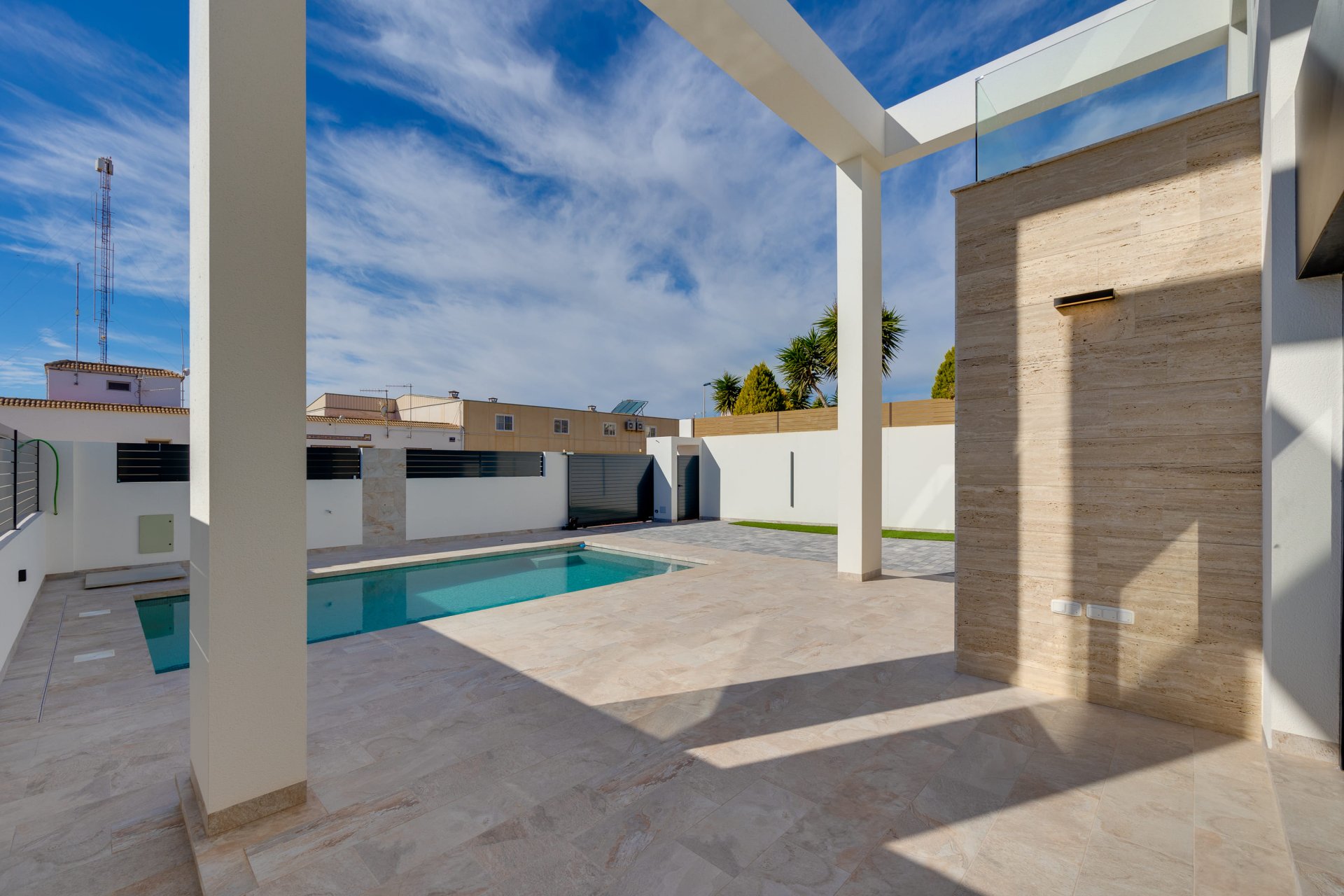 Obra nueva - Casa - Torrevieja