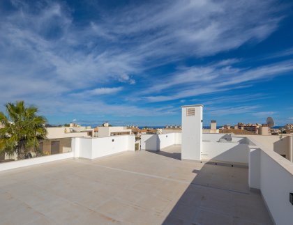 Casa · Obra nueva - Torrevieja · Alicante · España
