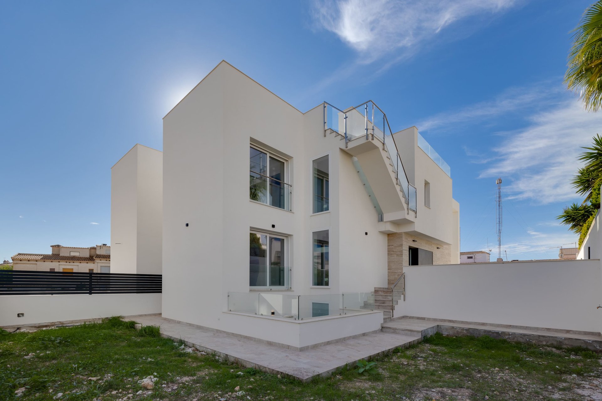 Obra nueva - Casa - Torrevieja