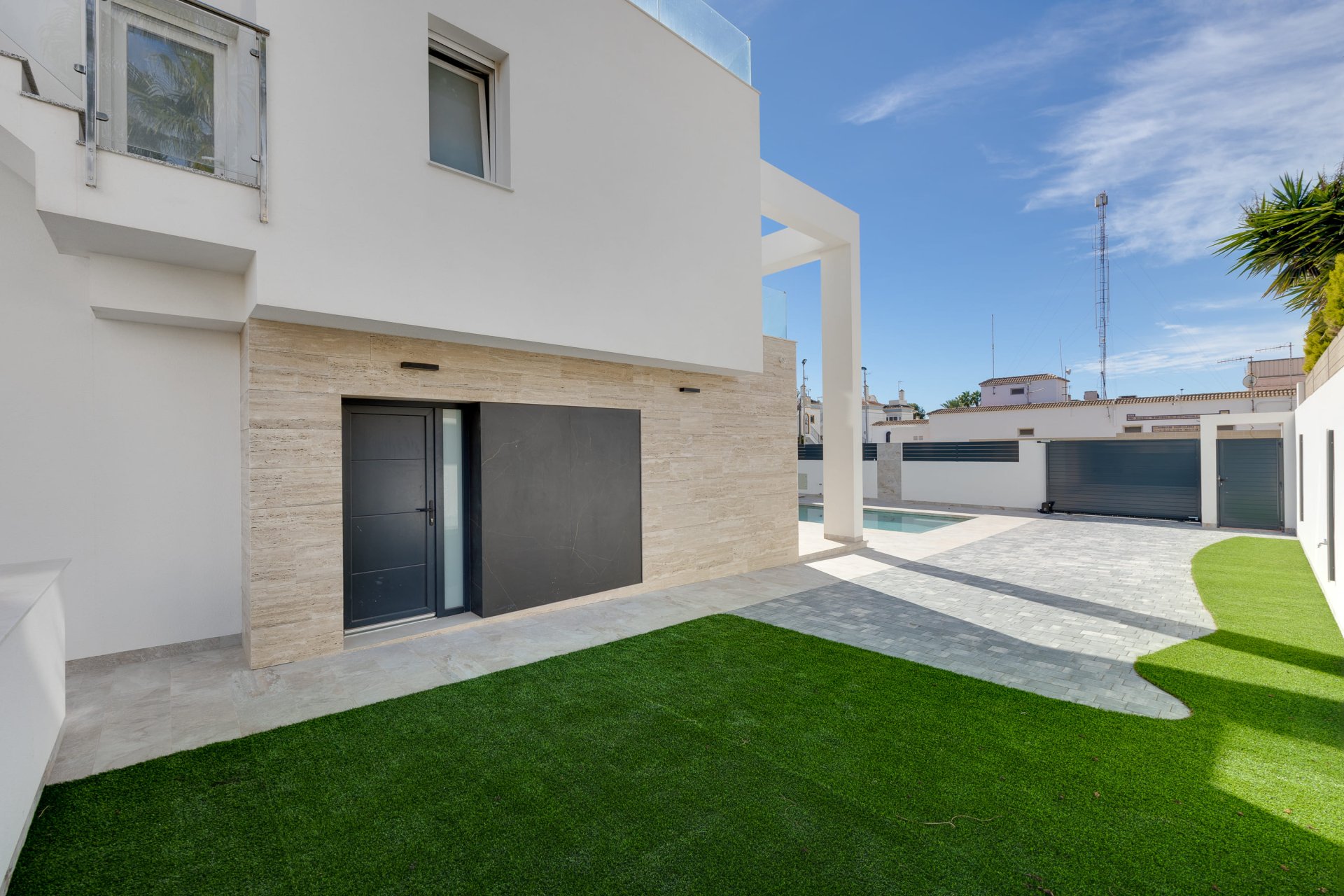 Obra nueva - Casa - Torrevieja