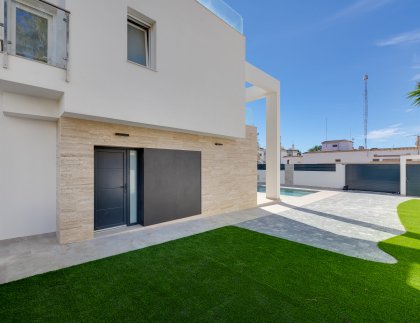Casa · Obra nueva - Torrevieja · Alicante · España