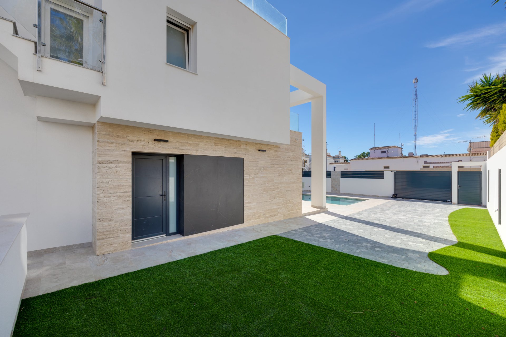 Obra nueva - Casa - Torrevieja