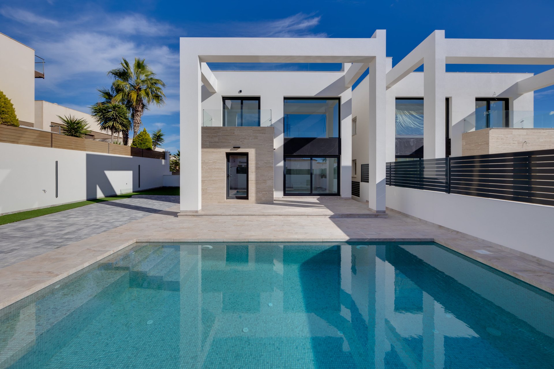 Obra nueva - Casa - Torrevieja