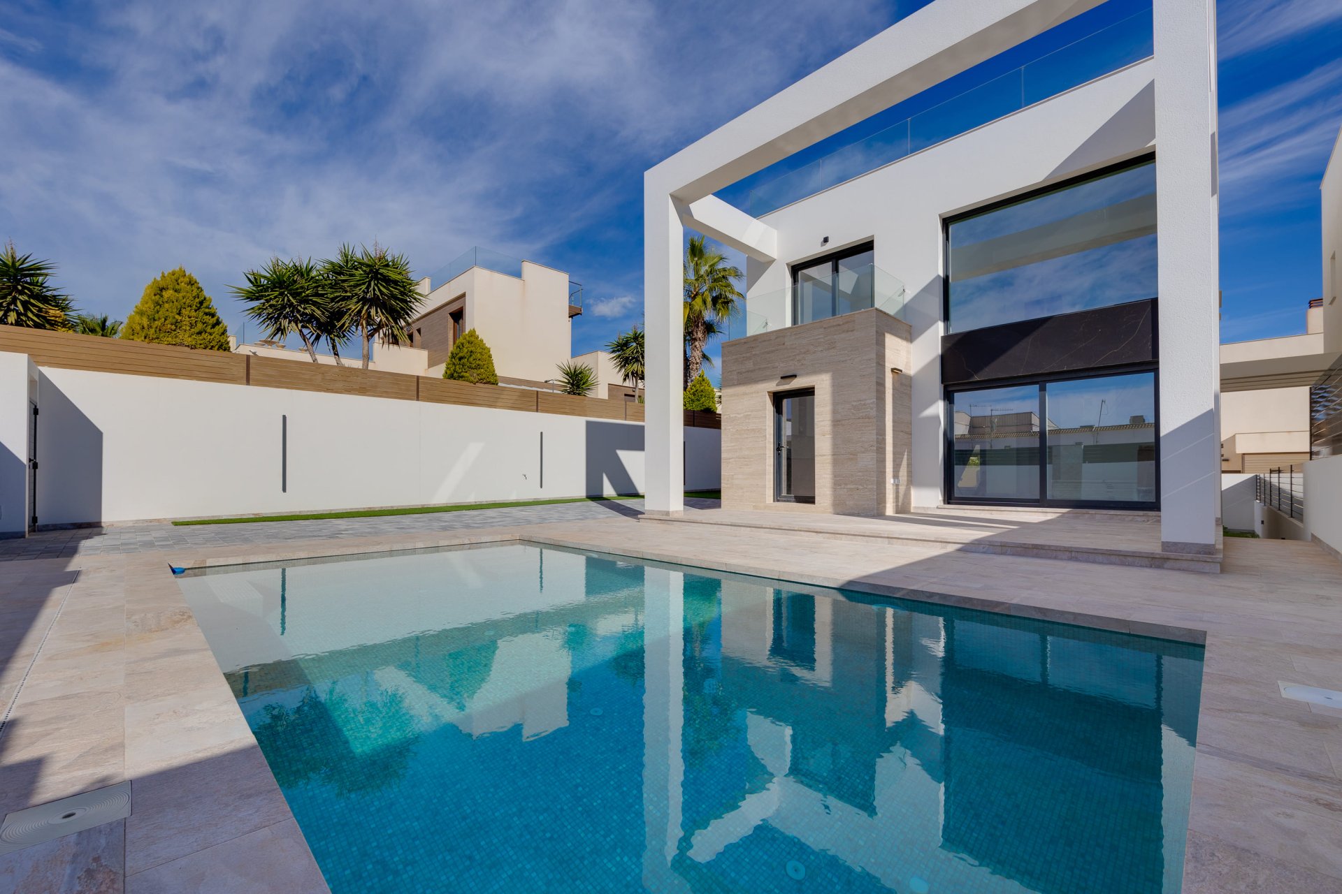 Obra nueva - Casa - Torrevieja