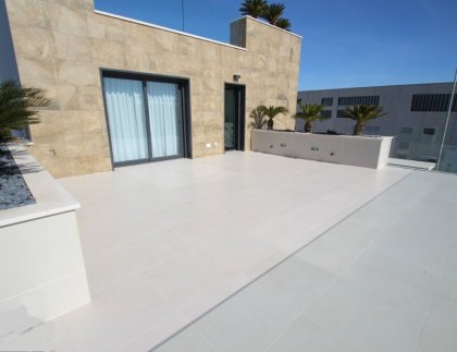 Villa · Obra nueva - San Miguel de Salinas · Alicante · España