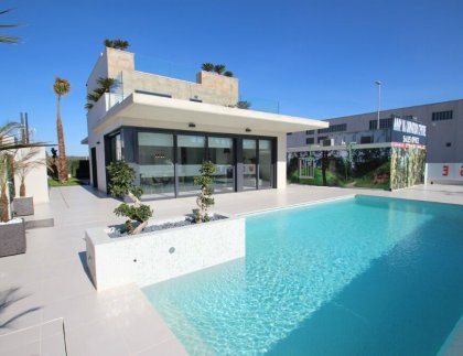 Villa · Obra nueva - San Miguel de Salinas · Alicante · España
