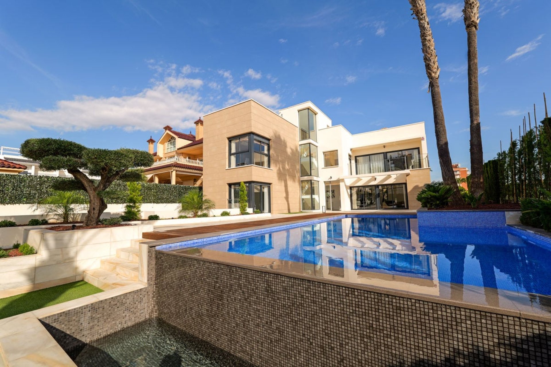 Obra nueva - Villa - Torrevieja
