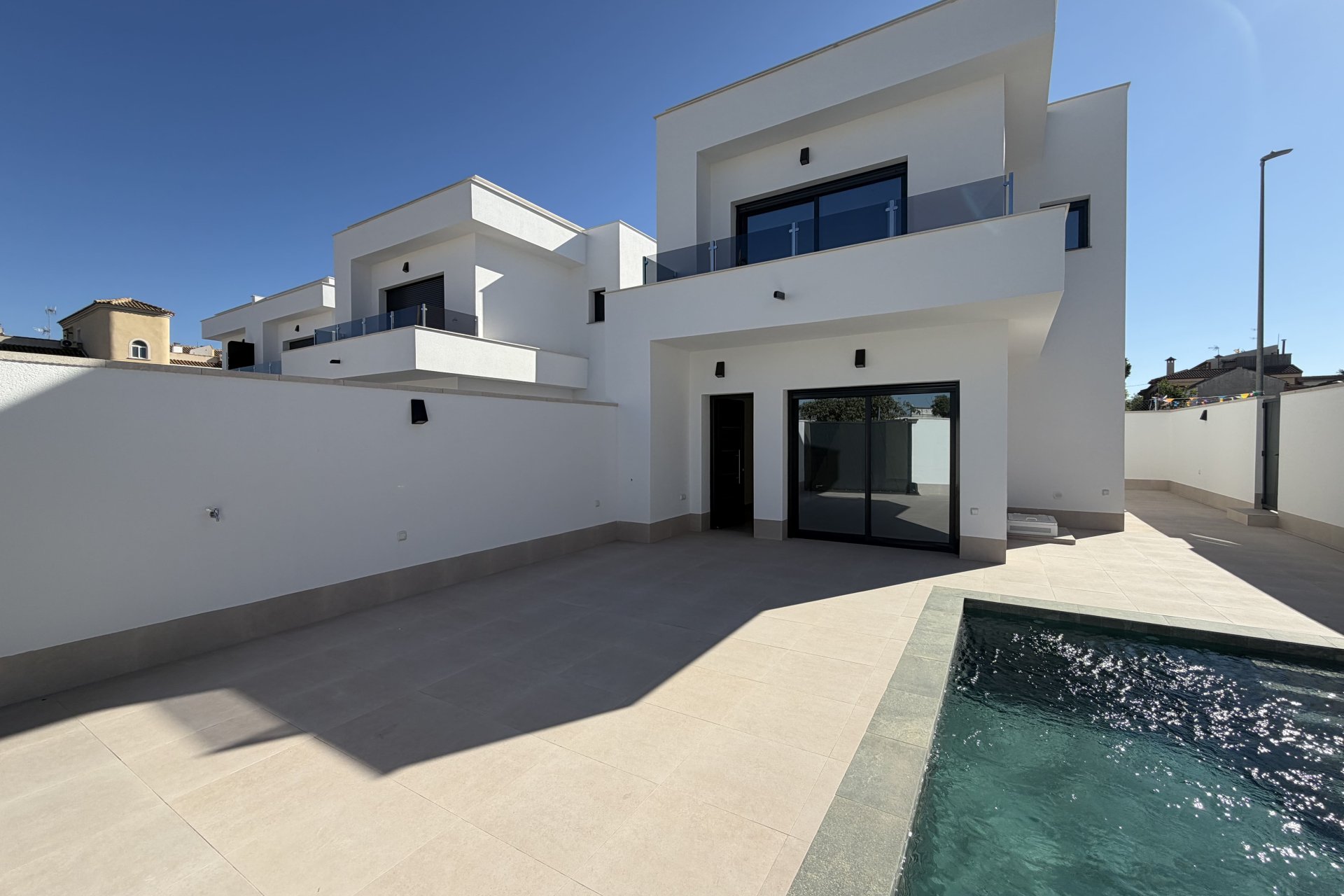 Obra nueva - Casa - Heredades