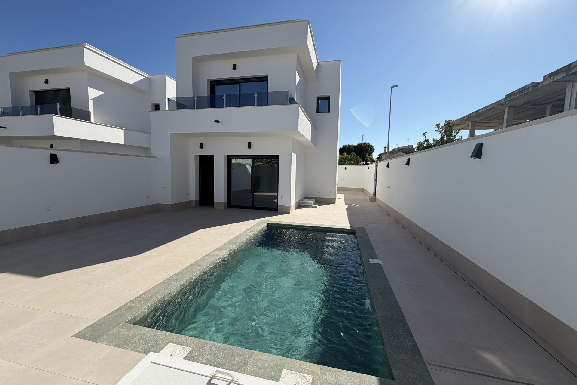 Obra nueva - Casa - Heredades