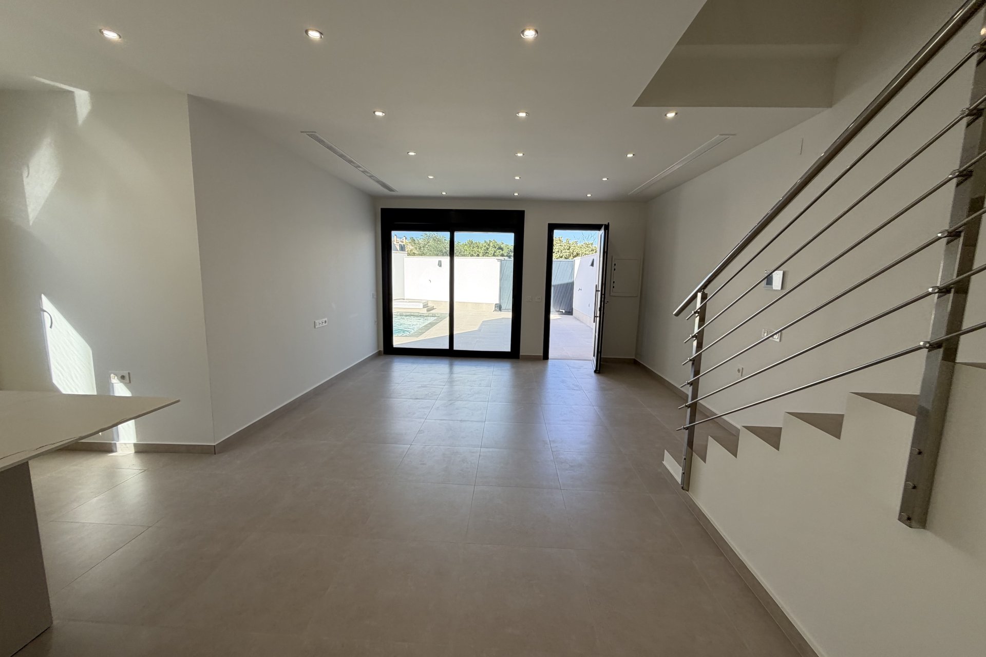 Obra nueva - Casa - Heredades