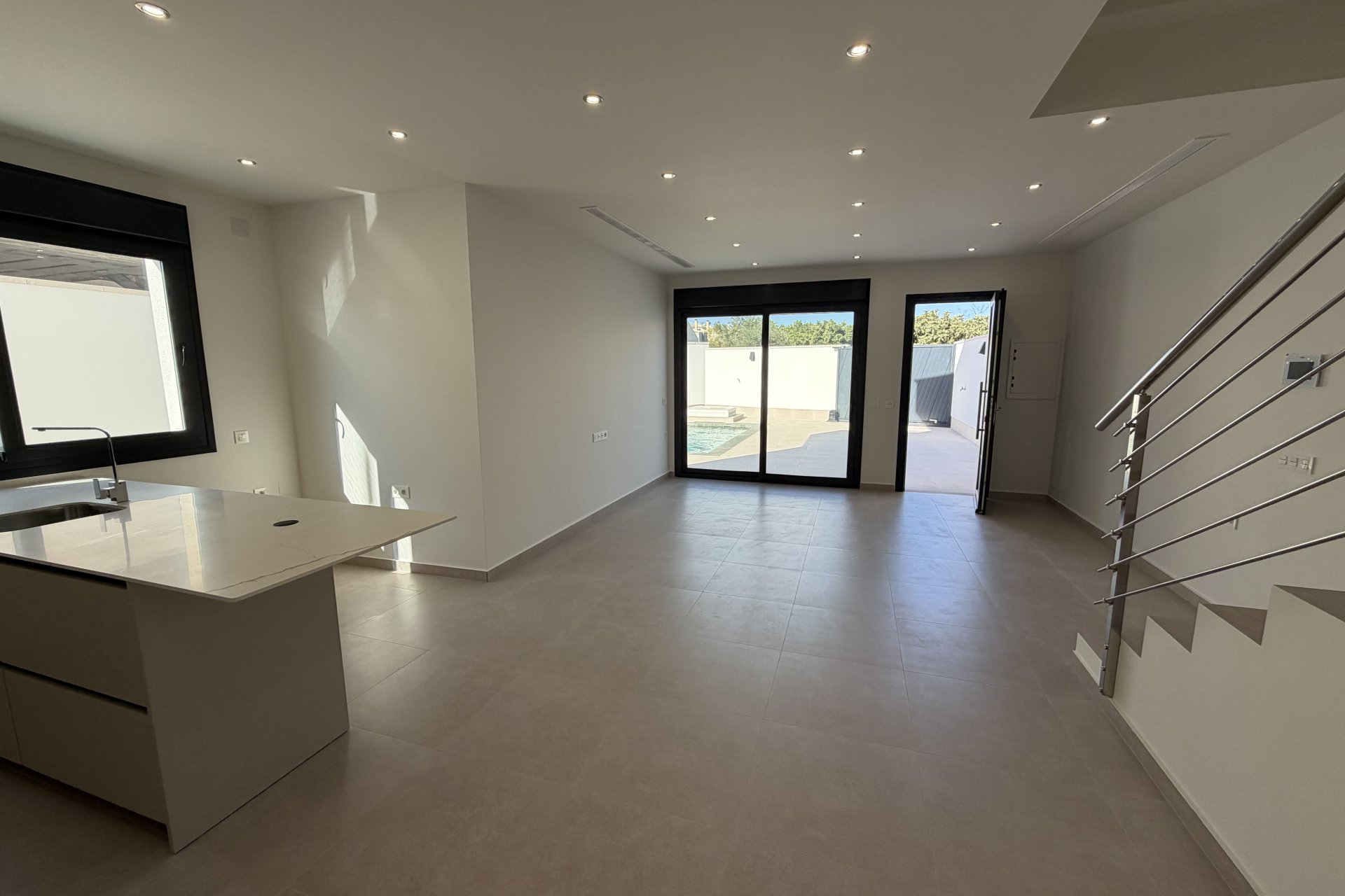 Obra nueva - Casa - Heredades