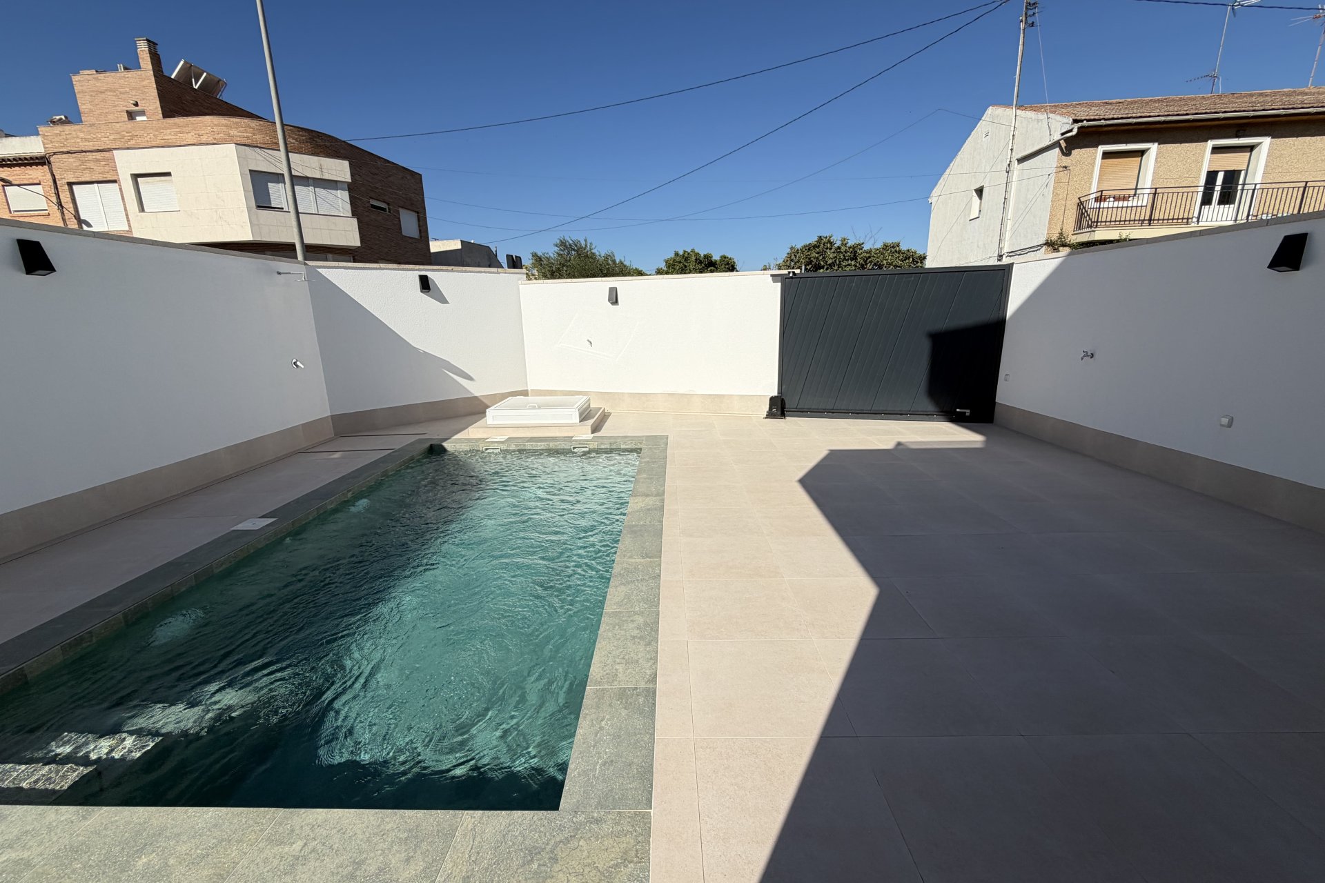 Obra nueva - Casa - Heredades