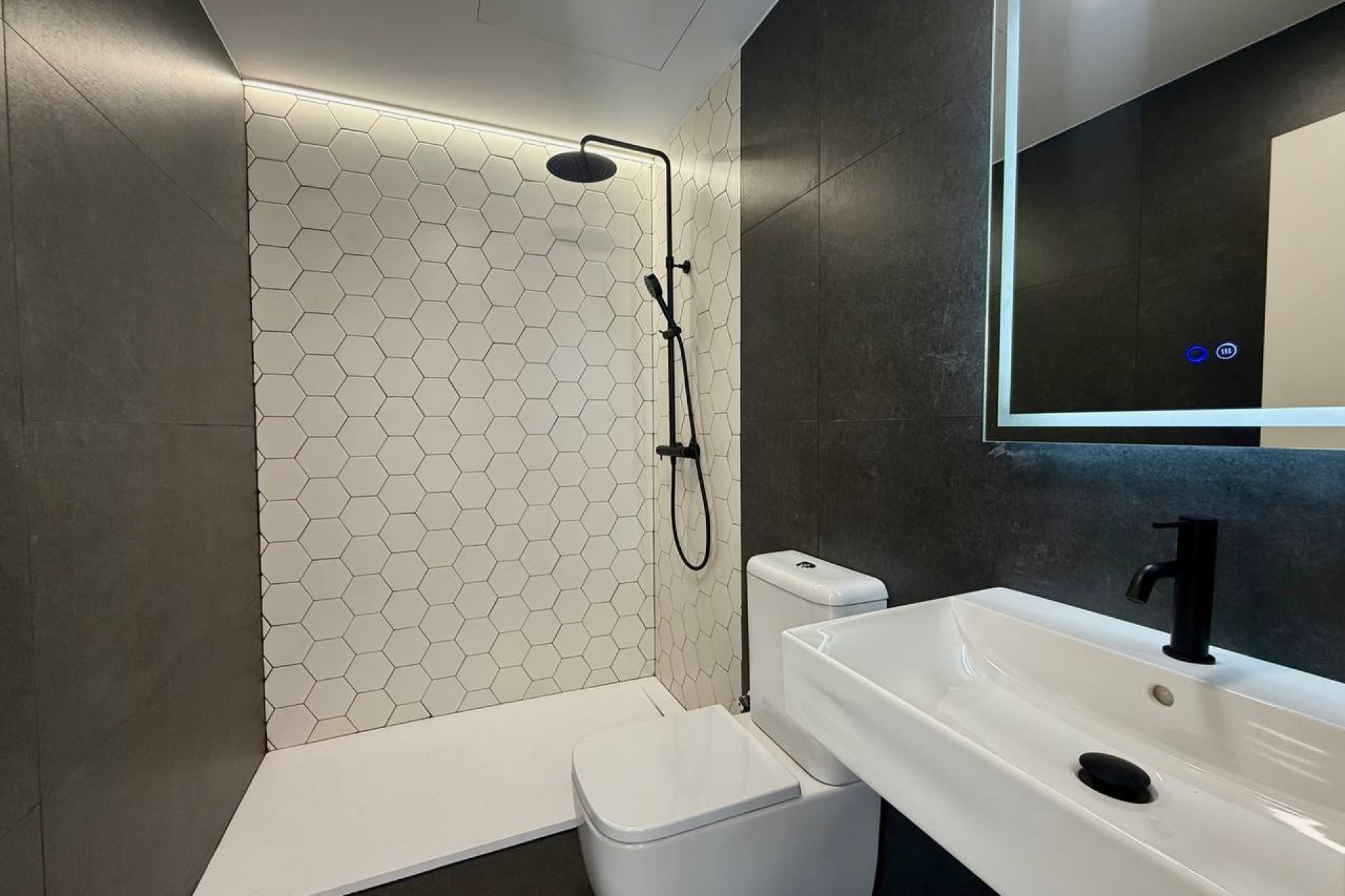 Obra nueva - Apartamento - Alicante (Alacant)