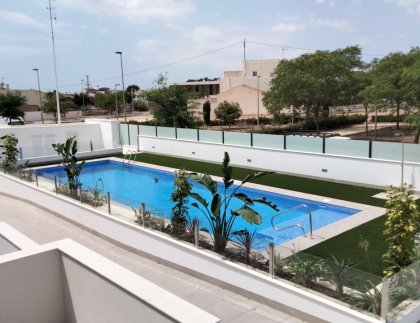 Bungalow · Obra nueva - Pilar de la Horadada · Alicante · España