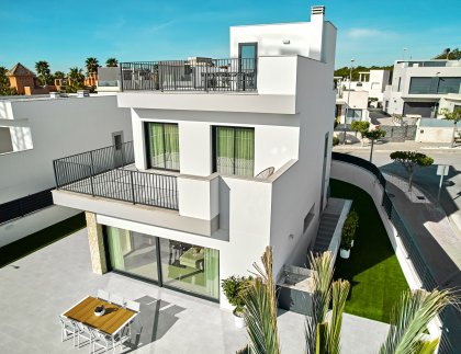 Villa · Obra nueva - San Miguel de Salinas · Alicante · España