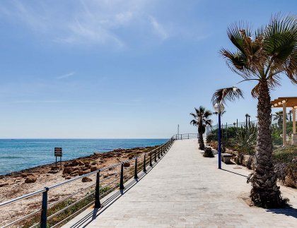 Casa · Obra nueva - La Zenia · Alicante · España