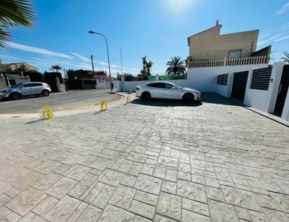 Casa · Obra nueva - Torrevieja · Alicante · España