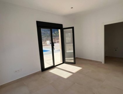 Casa · Obra nueva - La Canalosa · Alicante · España