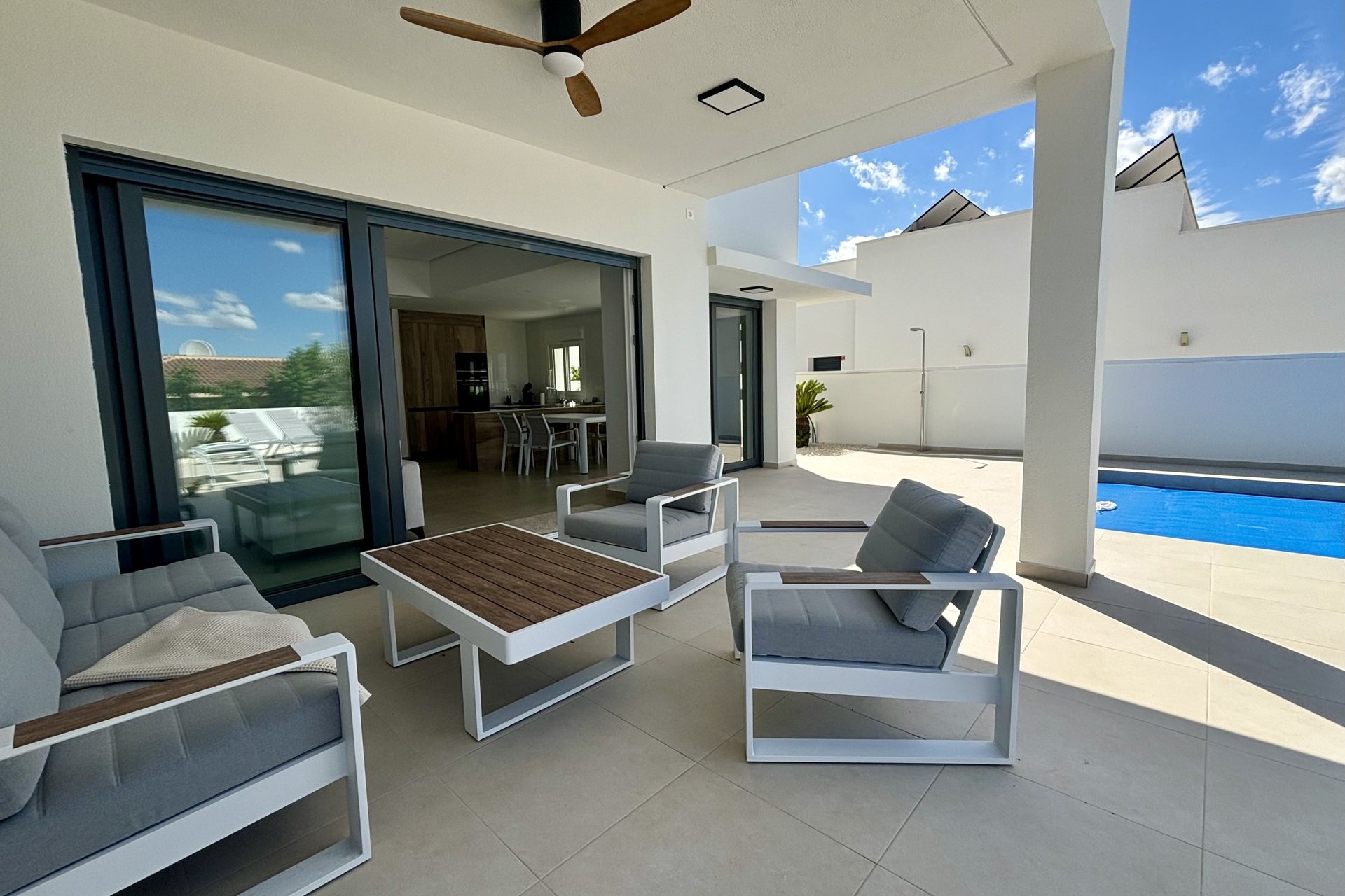 Obra nueva - Casa - Benijofar