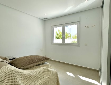 Casa · Obra nueva - Benijofar · Alicante · España