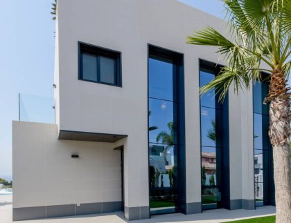 Villa · Obra nueva - Dehesa de Campoamor · Alicante · España