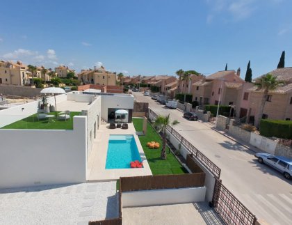 Casa · Obra nueva - La Finca Golf · Alicante · España