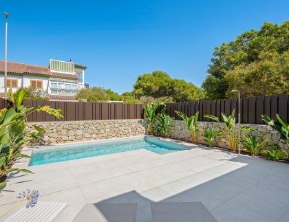 Villa · Obra nueva - Mil Palmeras · Alicante · España