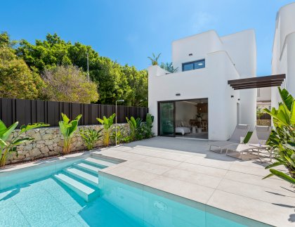 Villa · Obra nueva - Mil Palmeras · Alicante · España