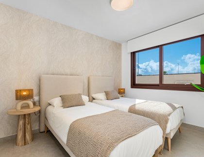 Villa · Obra nueva - Mil Palmeras · Alicante · España