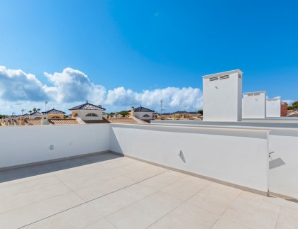 Villa · Obra nueva - Mil Palmeras · Alicante · España