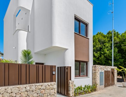 Villa · Obra nueva - Mil Palmeras · Alicante · España
