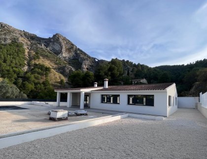 Casa · Obra nueva - Penáguila · Alicante · España